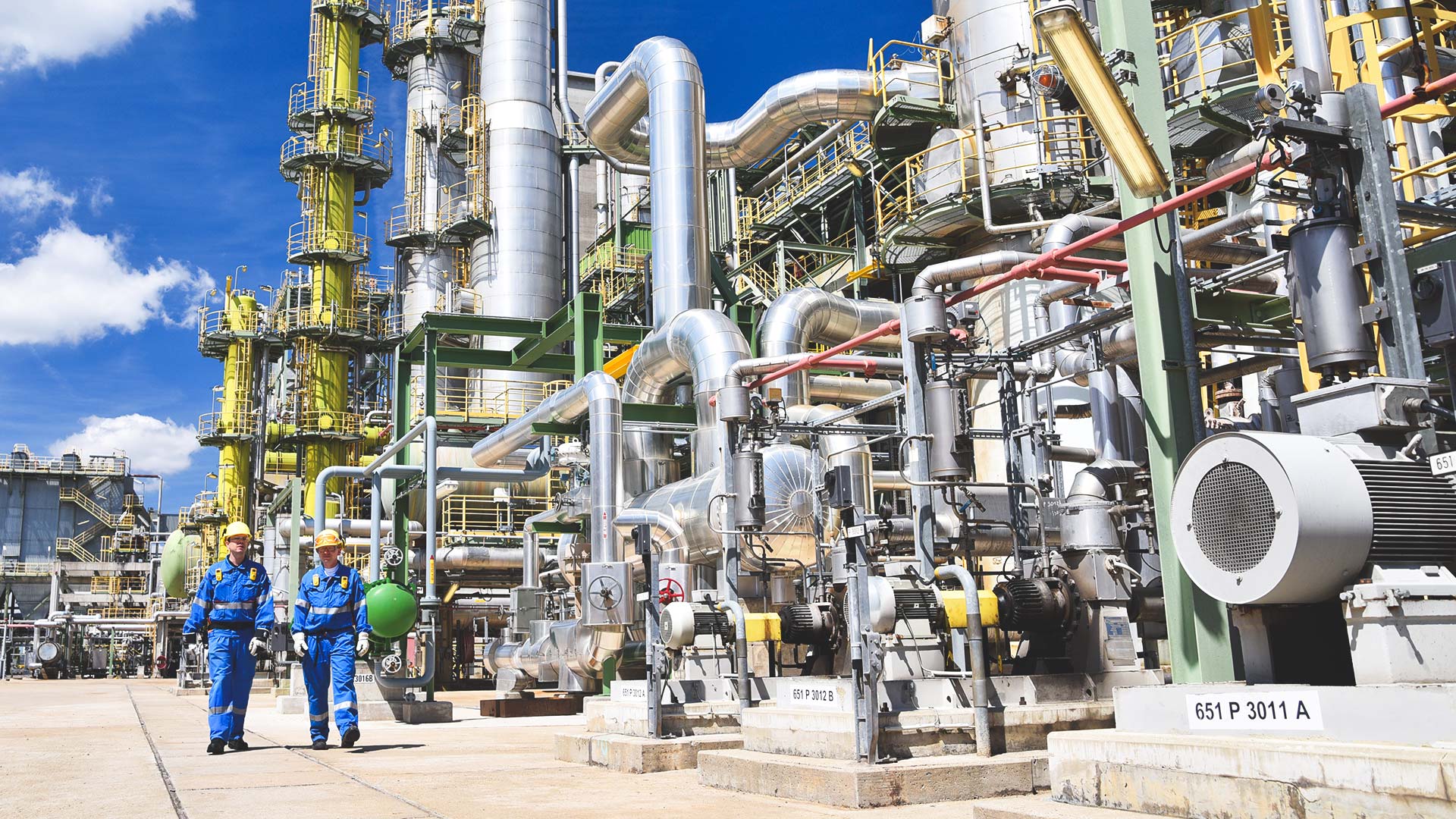 https://www.heritagewastesolutions.com/wp-content/uploads/2022/03/an_american_chemical_manufacturer.jpg
