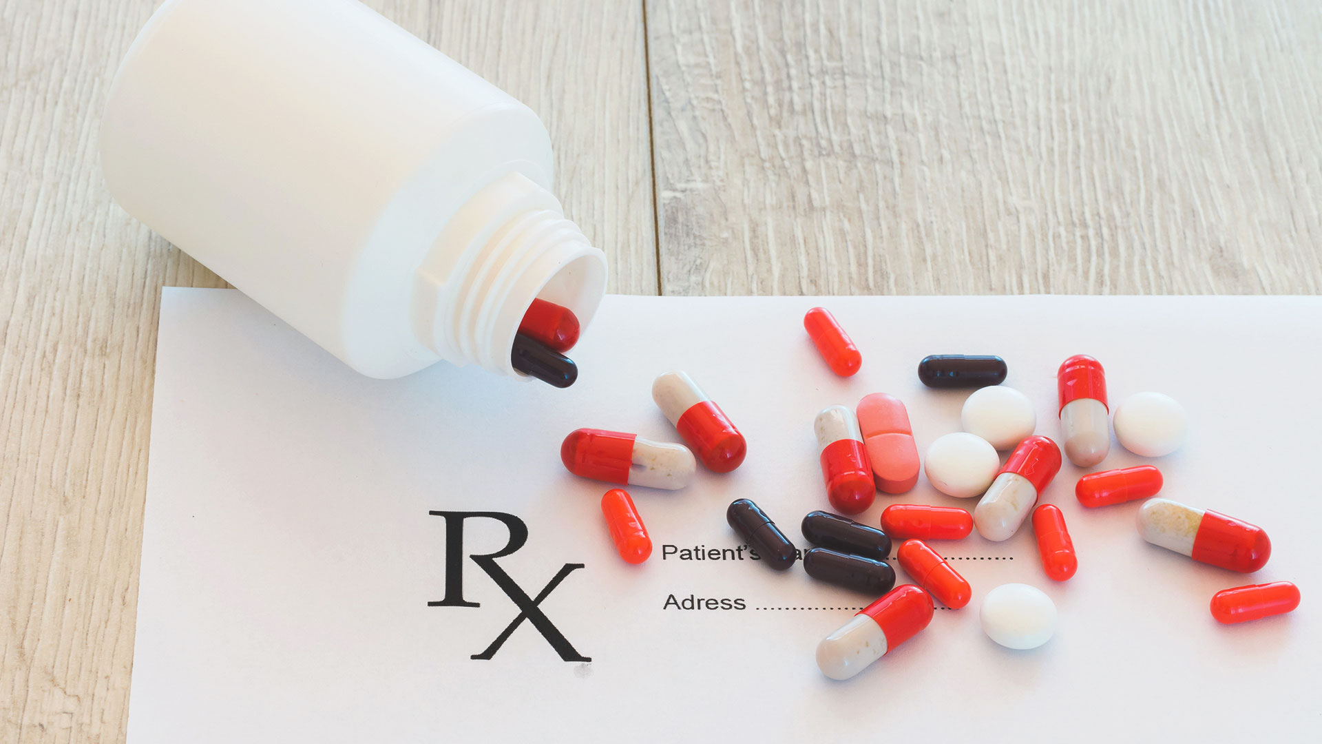https://www.heritagewastesolutions.com/wp-content/uploads/2022/03/pharmaceutical_manufacturer.jpg
